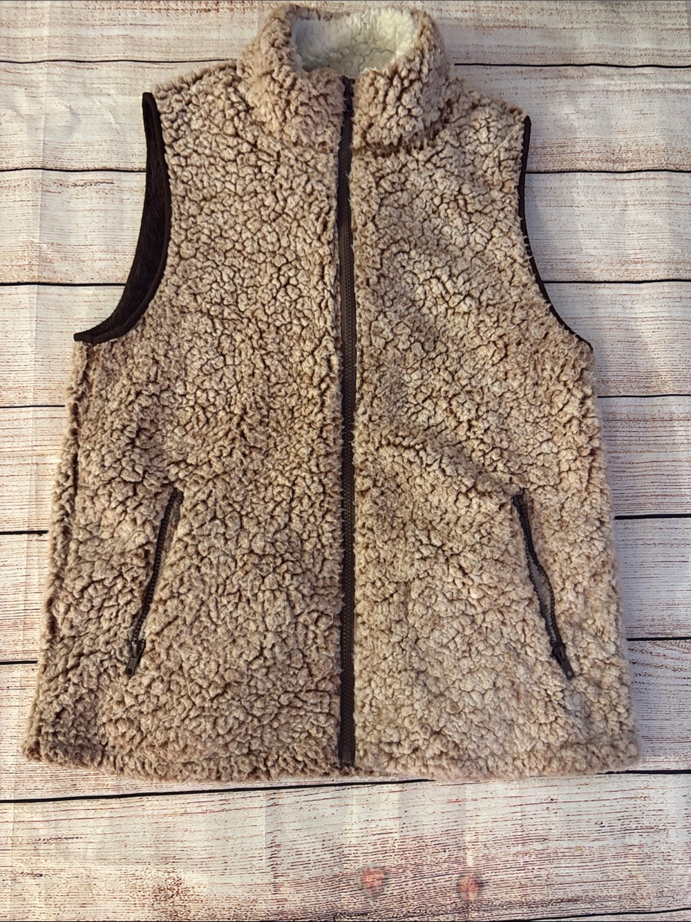 Women's Sleeveless Sherpa Vest - Taupe Cozy Zip Front